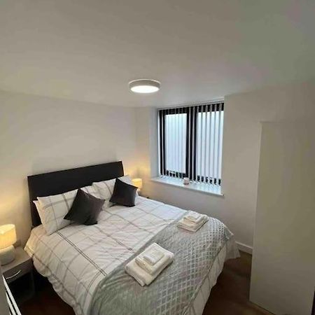 דירות Newly Built 2 Bed Flat In The Heart Of ליק מראה חיצוני תמונה